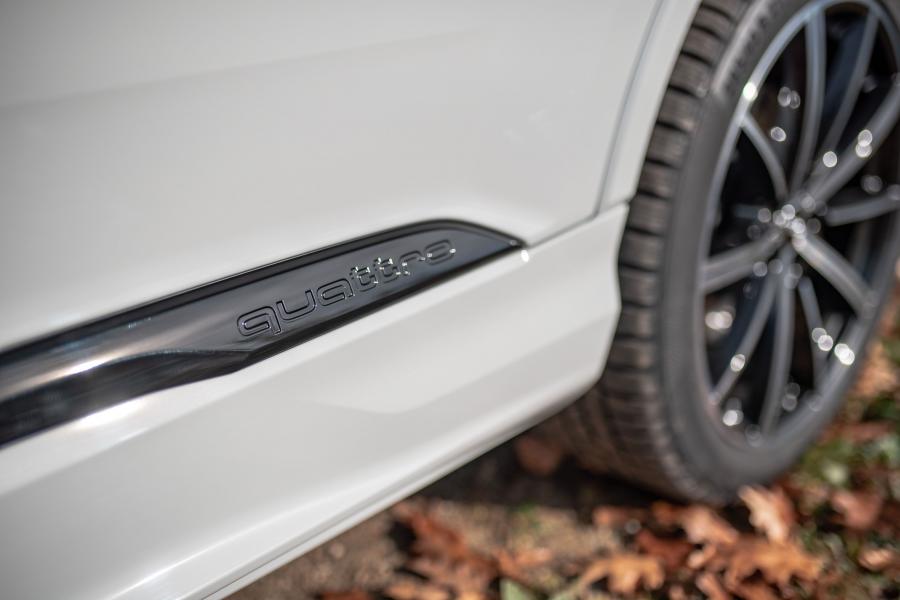 Детали экстерьера Audi Q7 50 TDI Quattro S-Line (4M) 2019 года  (WW) (фото 38 из 40)
